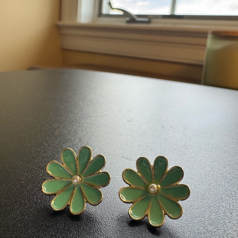 Betsey Johnson Turquoise & Gold Floral Earrings *VINTAGE, RARE FIND*